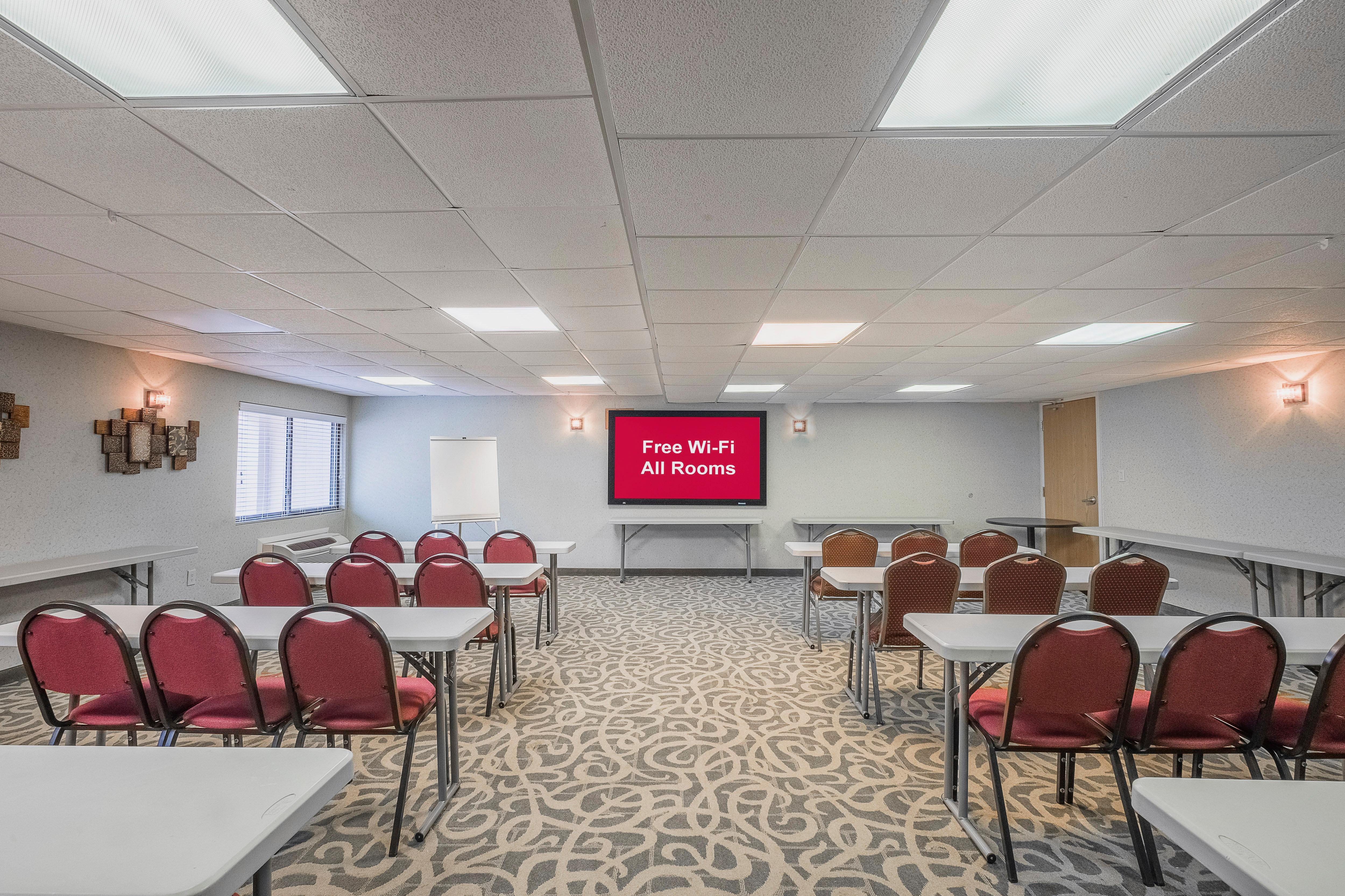 Red Roof Inn & Suites Mt Holly - Mcguire Afb Westampton Екстериор снимка