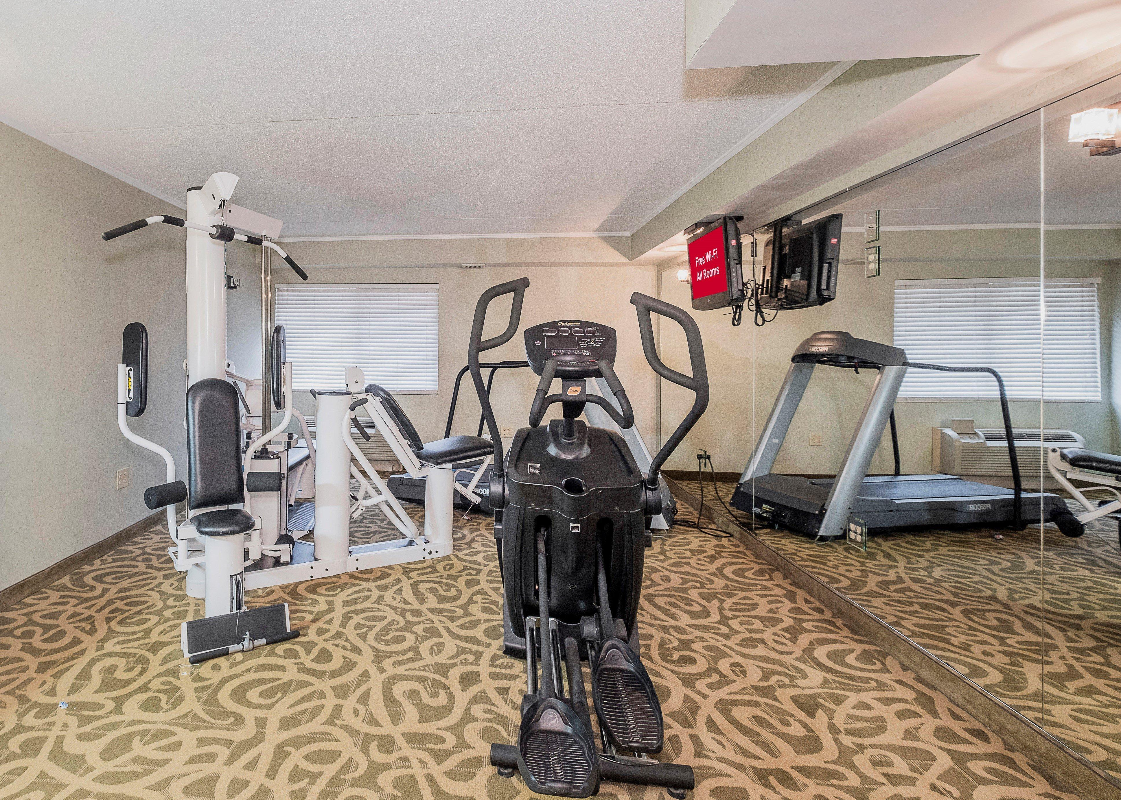 Red Roof Inn & Suites Mt Holly - Mcguire Afb Westampton Екстериор снимка