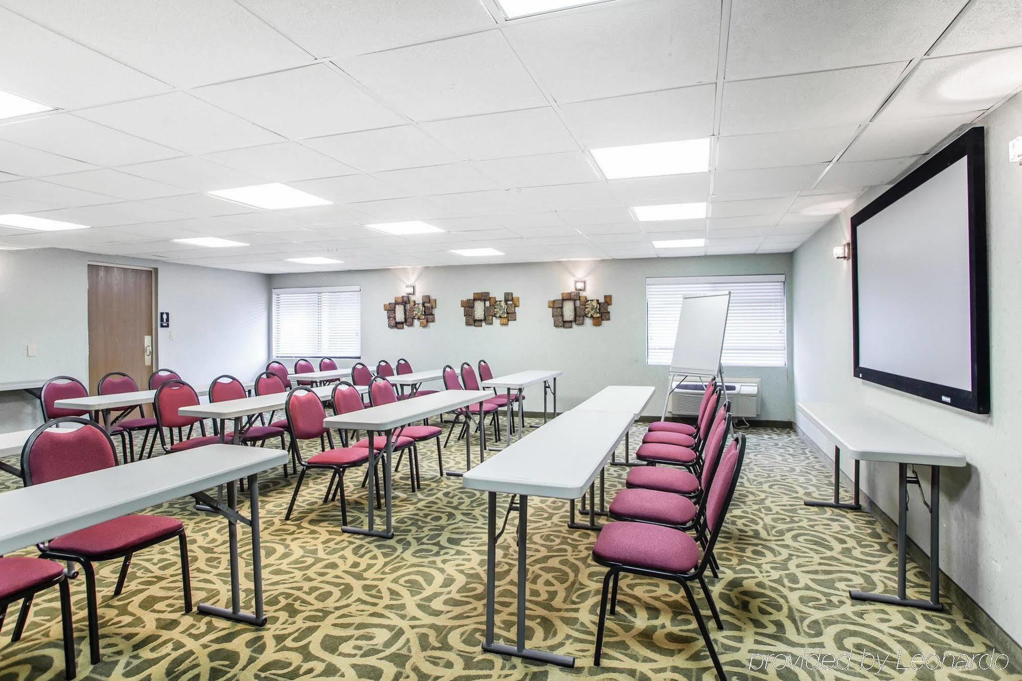 Red Roof Inn & Suites Mt Holly - Mcguire Afb Westampton Екстериор снимка